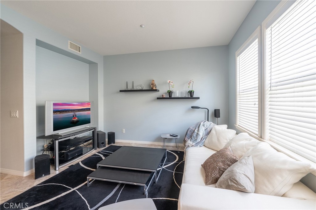 6267 Pacific Pointe Drive