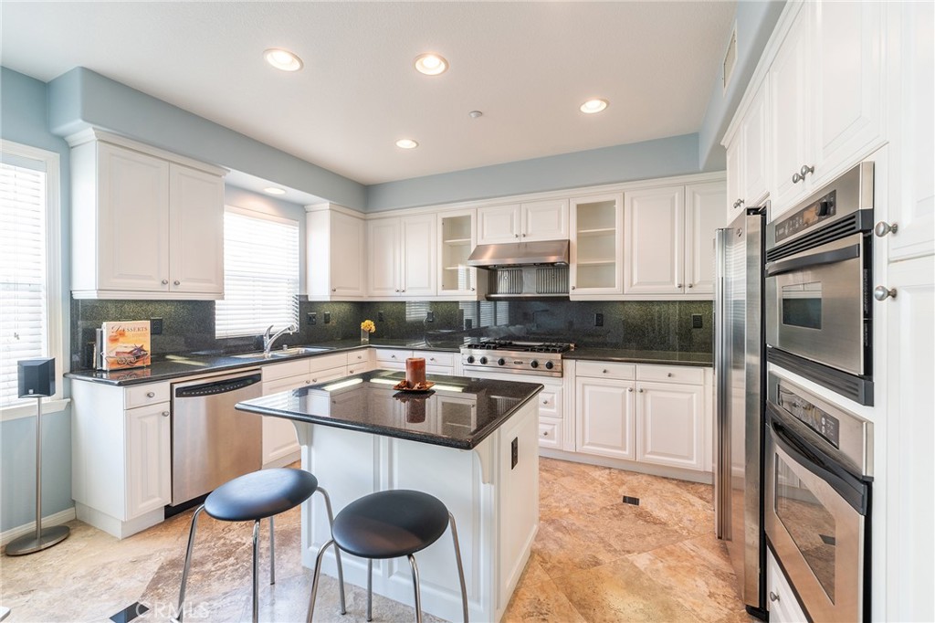 6267 Pacific Pointe Drive