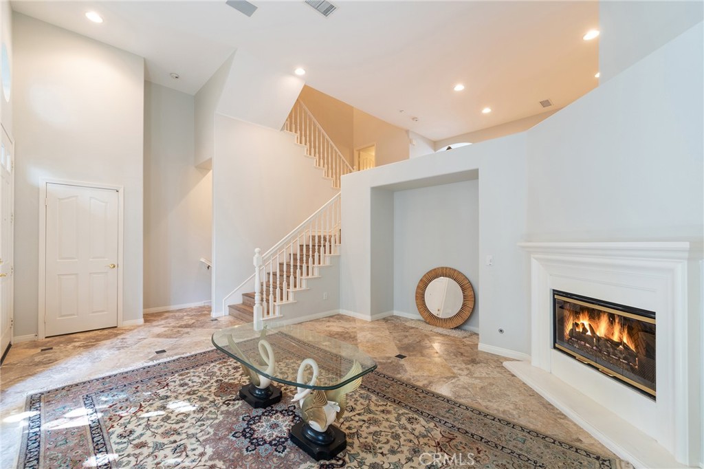 6267 Pacific Pointe Drive