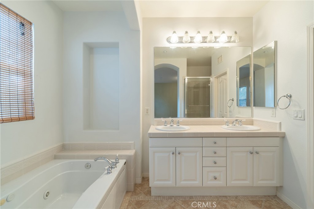 6267 Pacific Pointe Drive