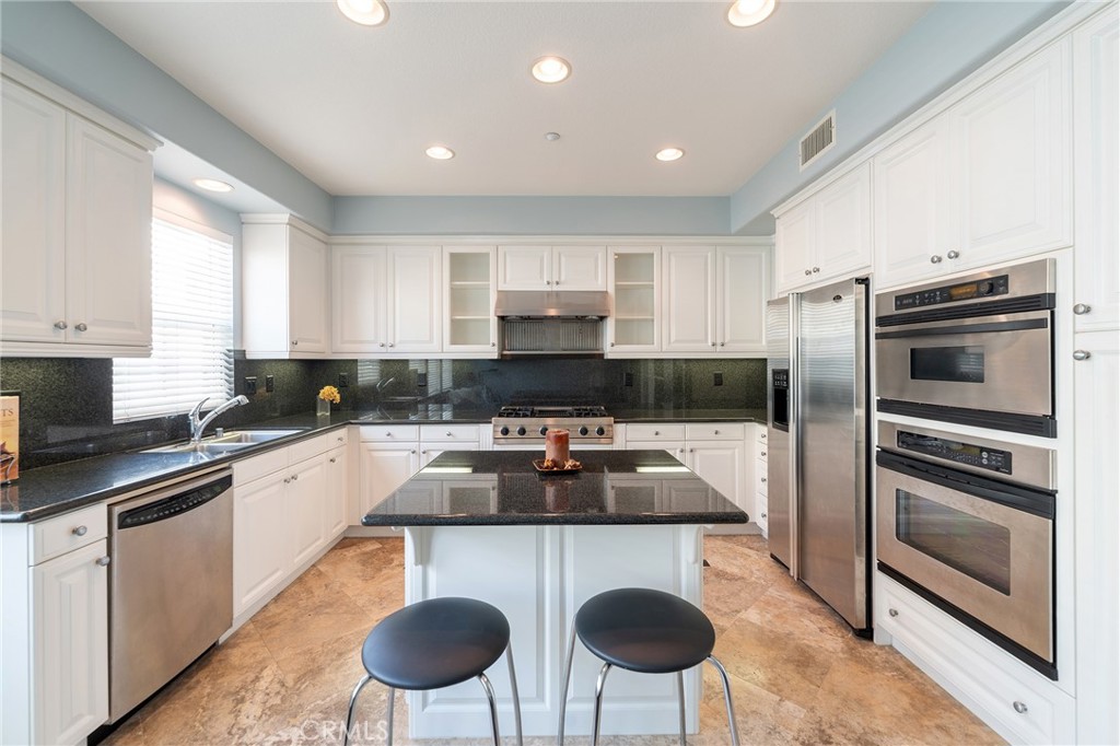 6267 Pacific Pointe Drive