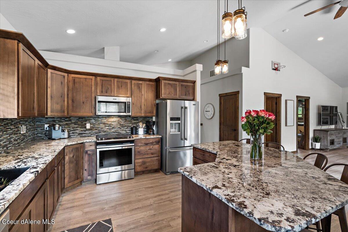 5118 W COUGAR ESTATES RD, Coeur d'Alene