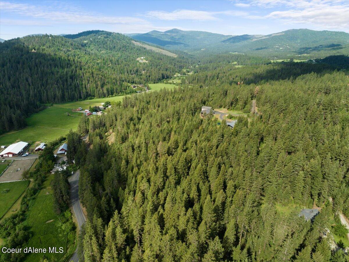 5118 W COUGAR ESTATES RD, Coeur d'Alene