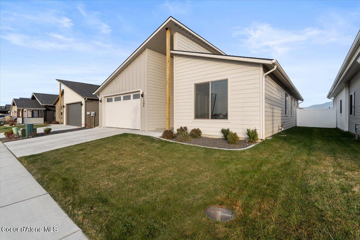 1594 W MOSELLE DR, Coeur d'Alene