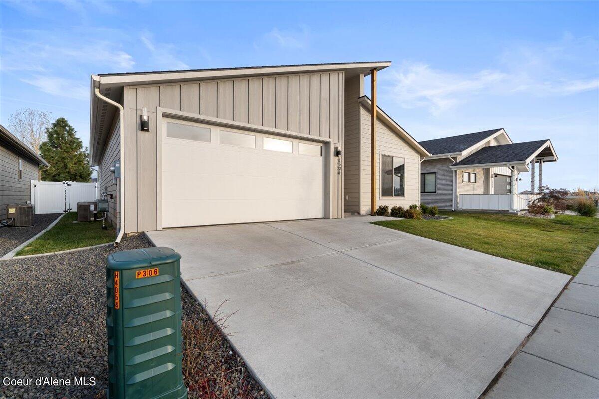 1594 W MOSELLE DR, Coeur d'Alene