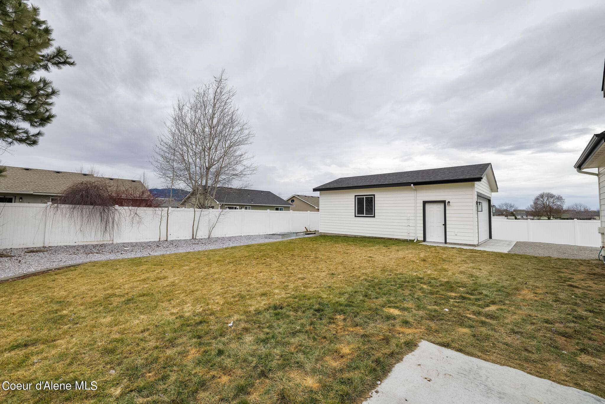 2614 N Wrenley Ln