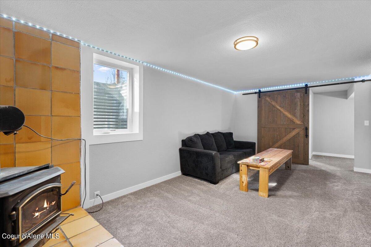 503 E 10TH AVE