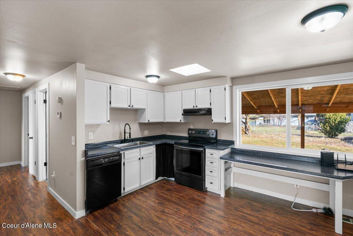 503 E 10TH AVE