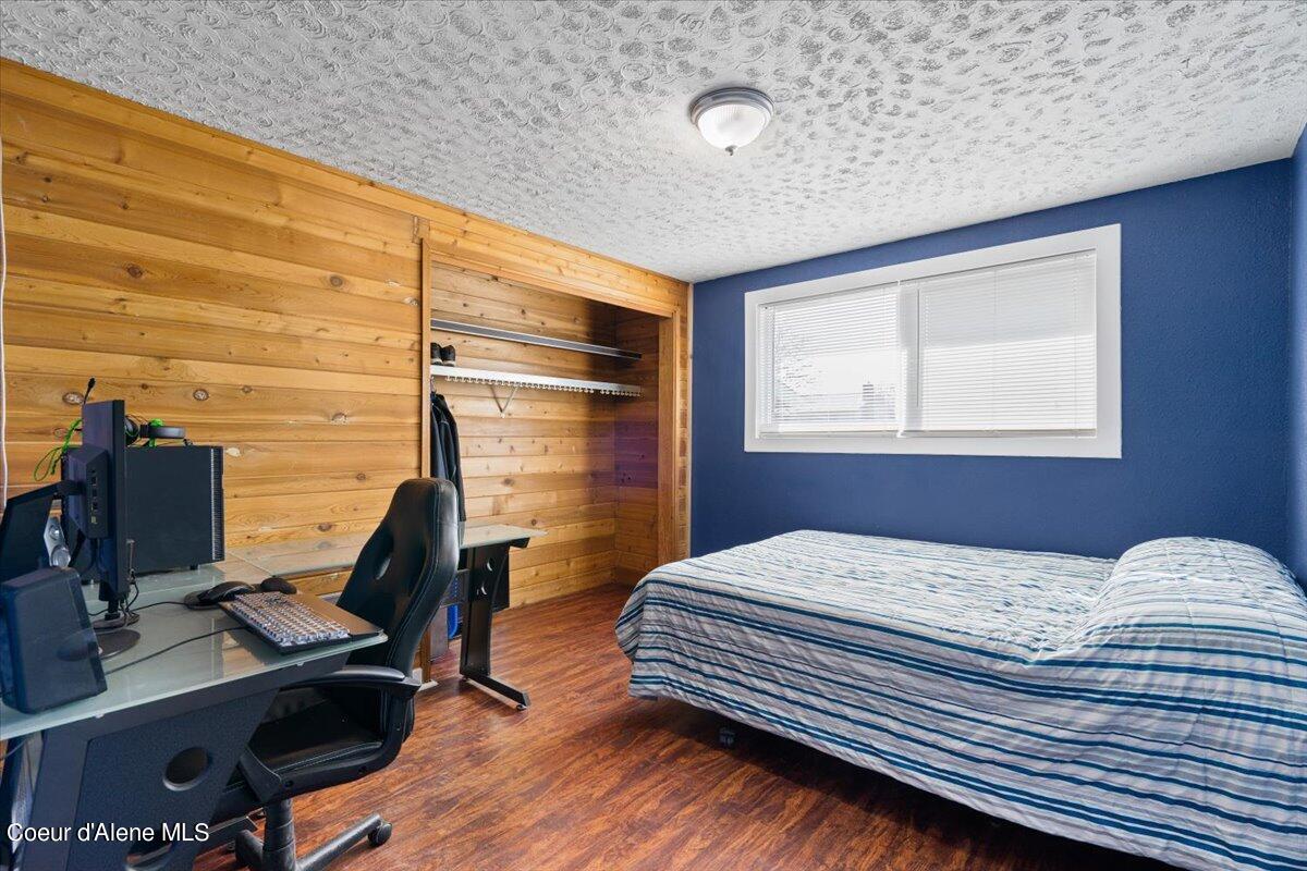 503 E 10TH AVE