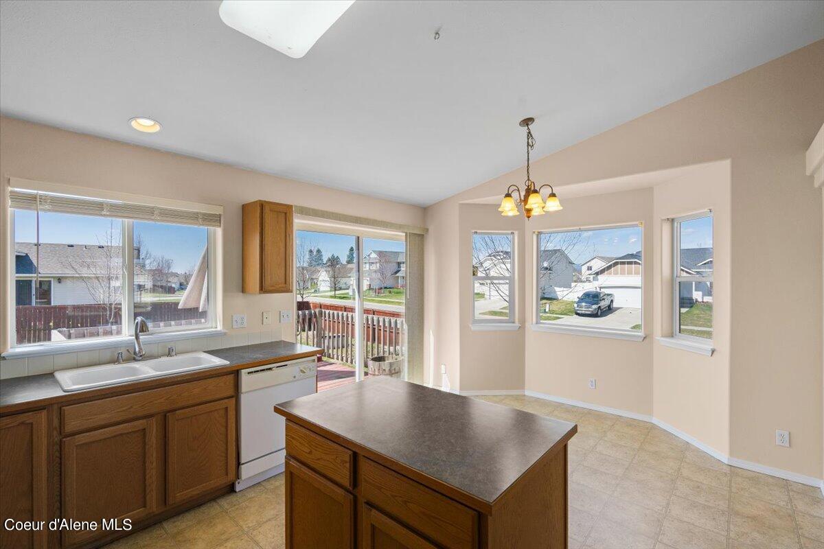7215 N JOANNA DR, Coeur d'Alene