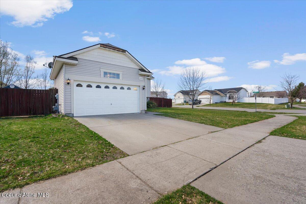 7215 N JOANNA DR, Coeur d'Alene