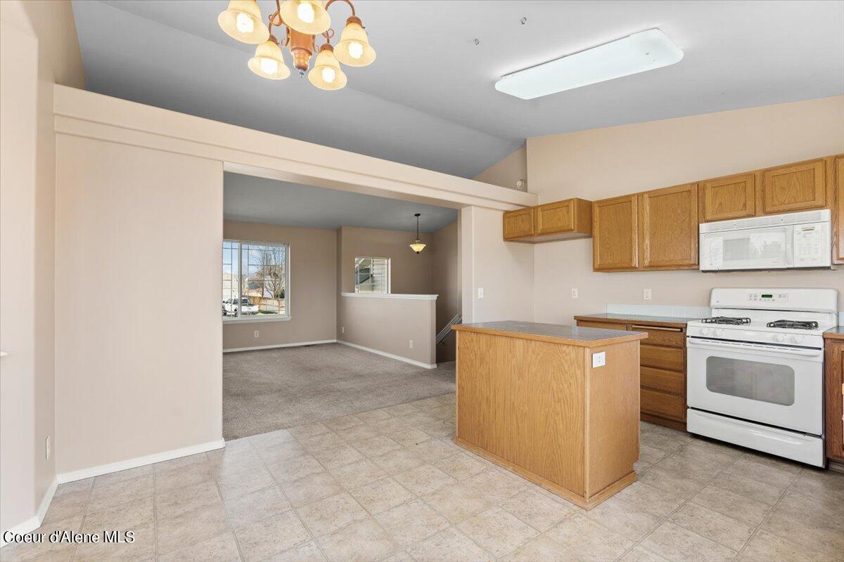 7215 N JOANNA DR, Coeur d'Alene