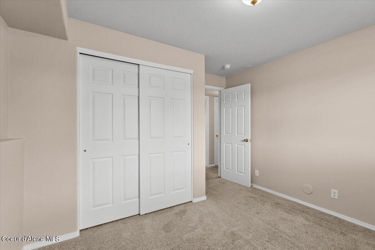 7215 N JOANNA DR, Coeur d'Alene