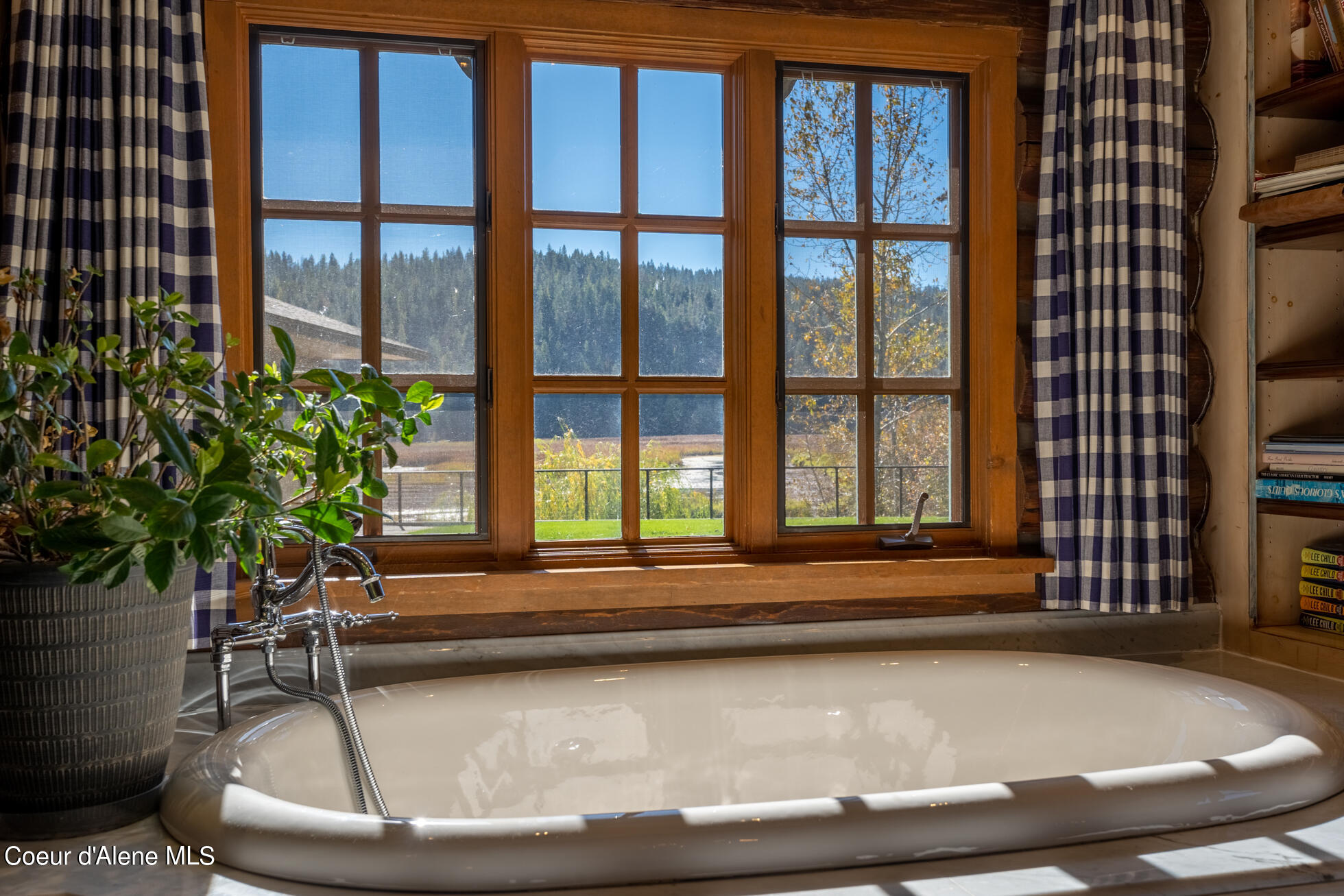 3730 S Highway 95, Coeur d'Alene