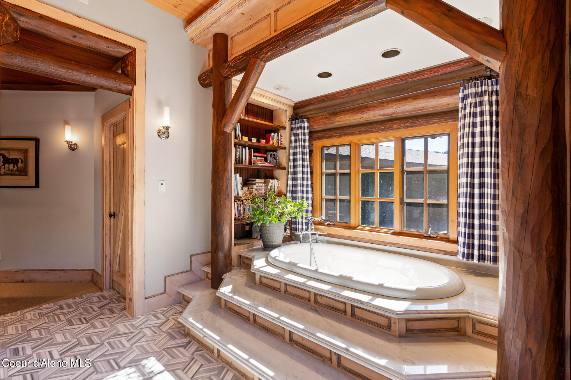 3730 S Highway 95, Coeur d'Alene