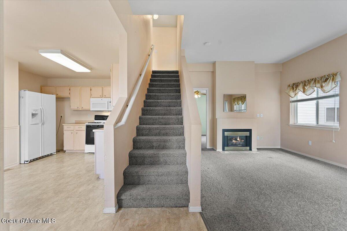 377 E KNOTTY PINE LN, #2, Coeur d'Alene Unit: #2