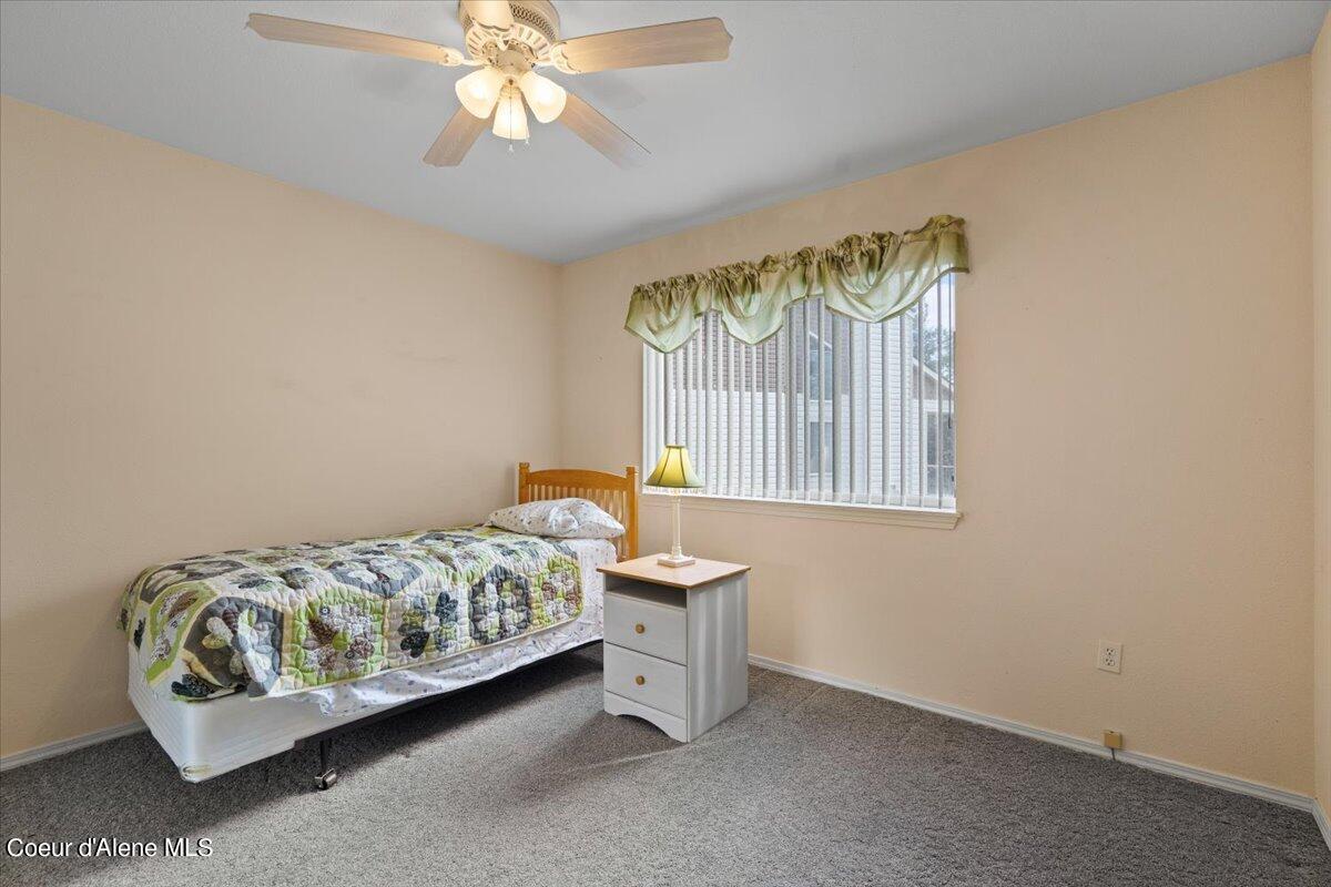 377 E KNOTTY PINE LN, #2, Coeur d'Alene Unit: #2