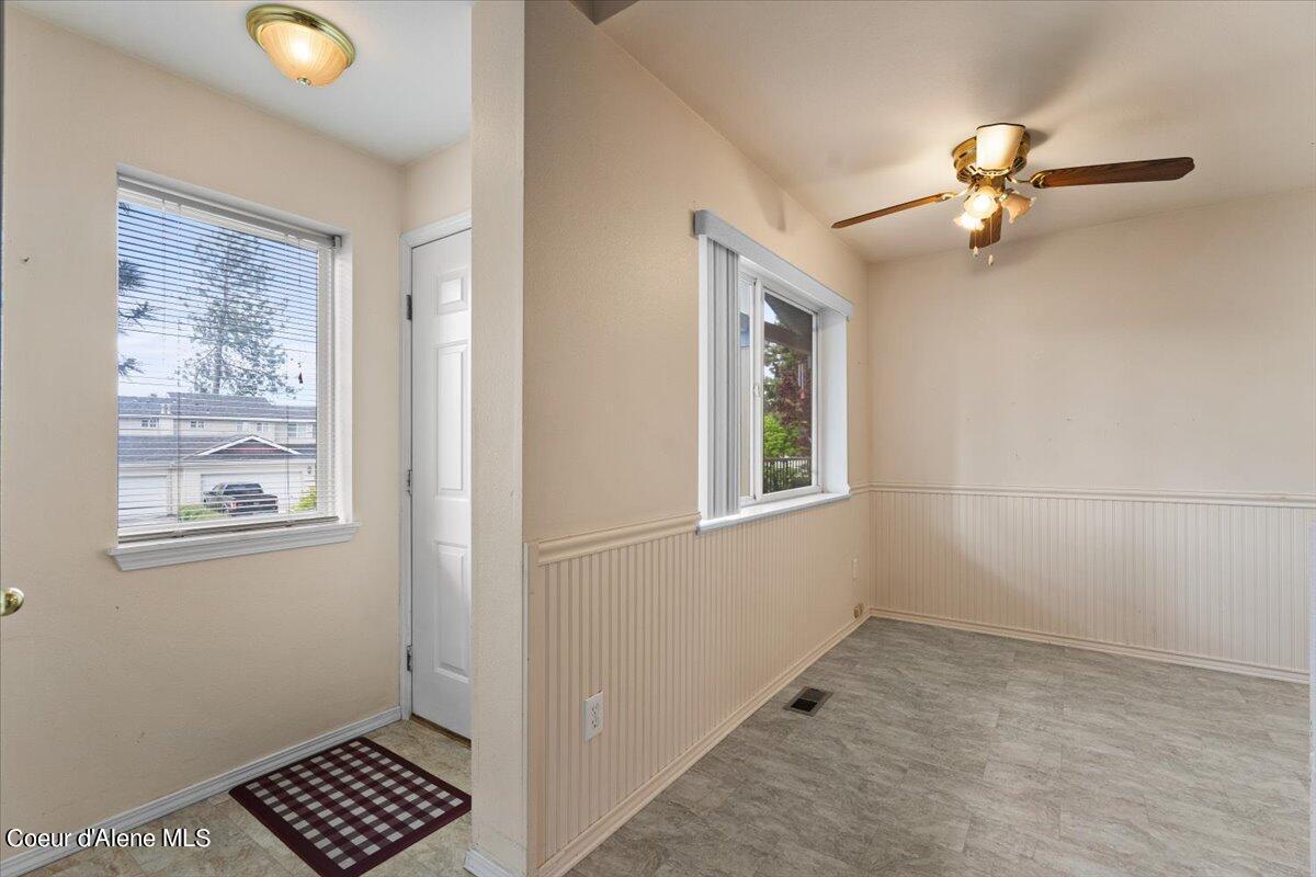 377 E KNOTTY PINE LN, #2, Coeur d'Alene Unit: #2