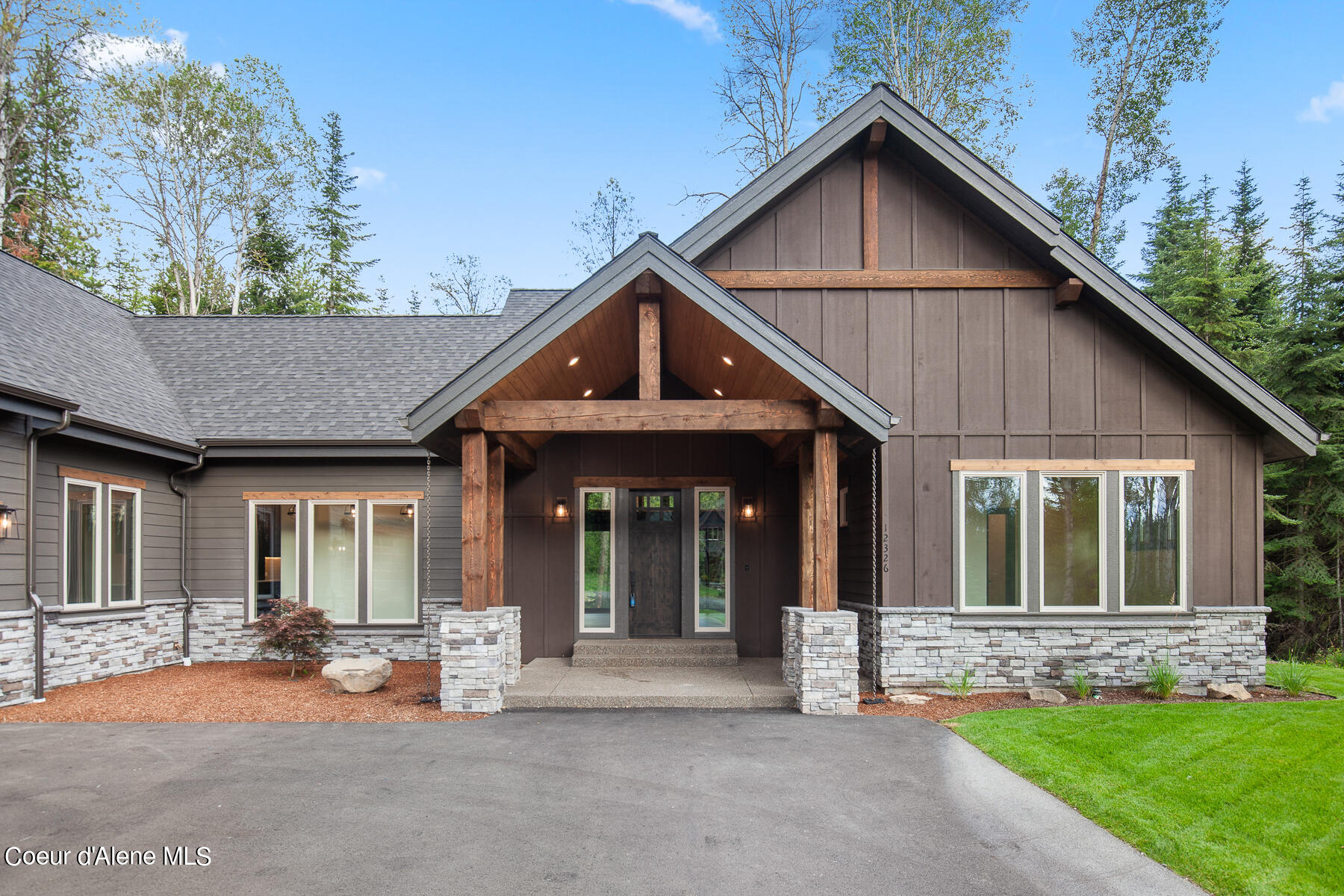 12326 N Pebble Creek Drive