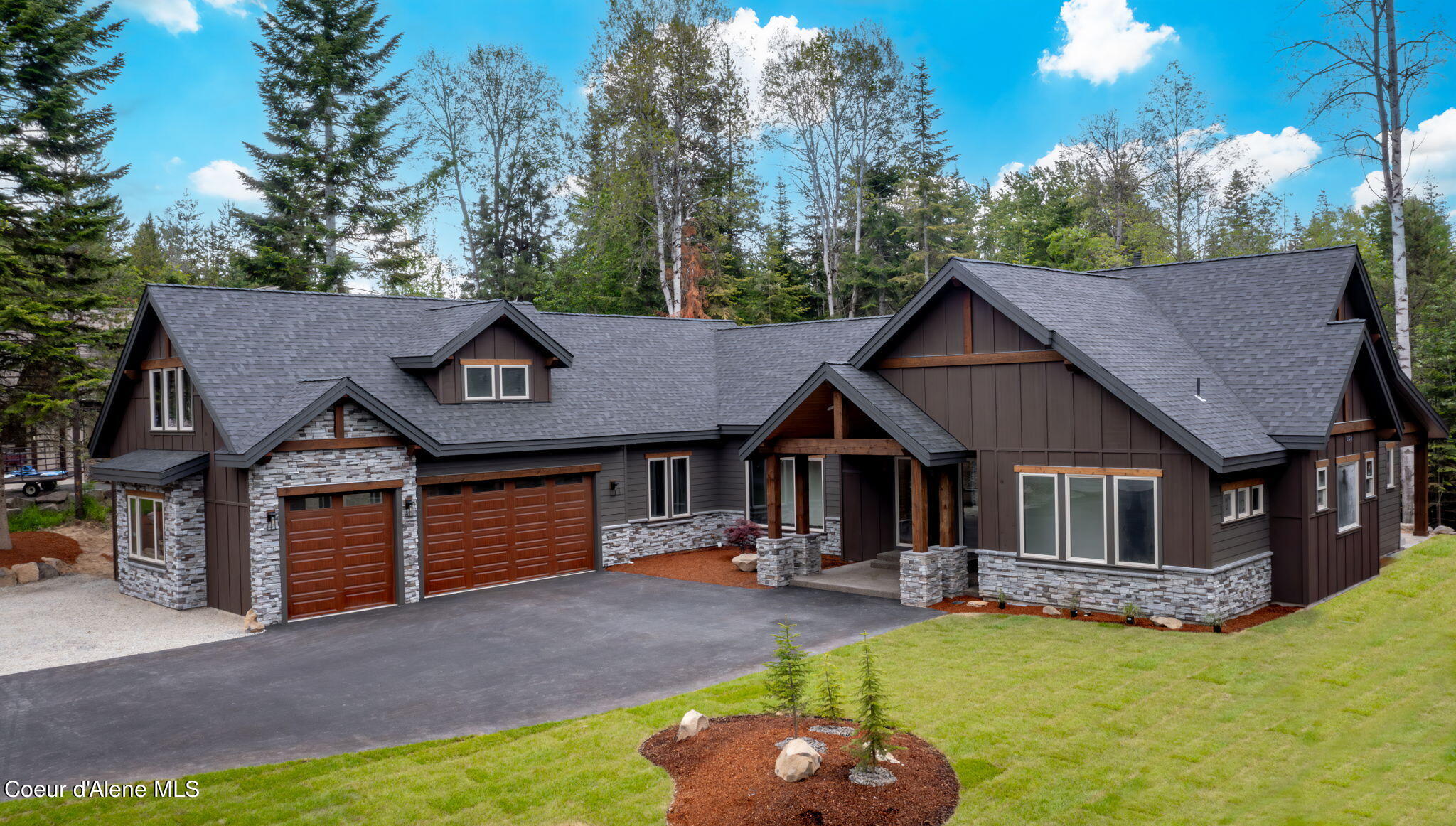 12326 N Pebble Creek Drive