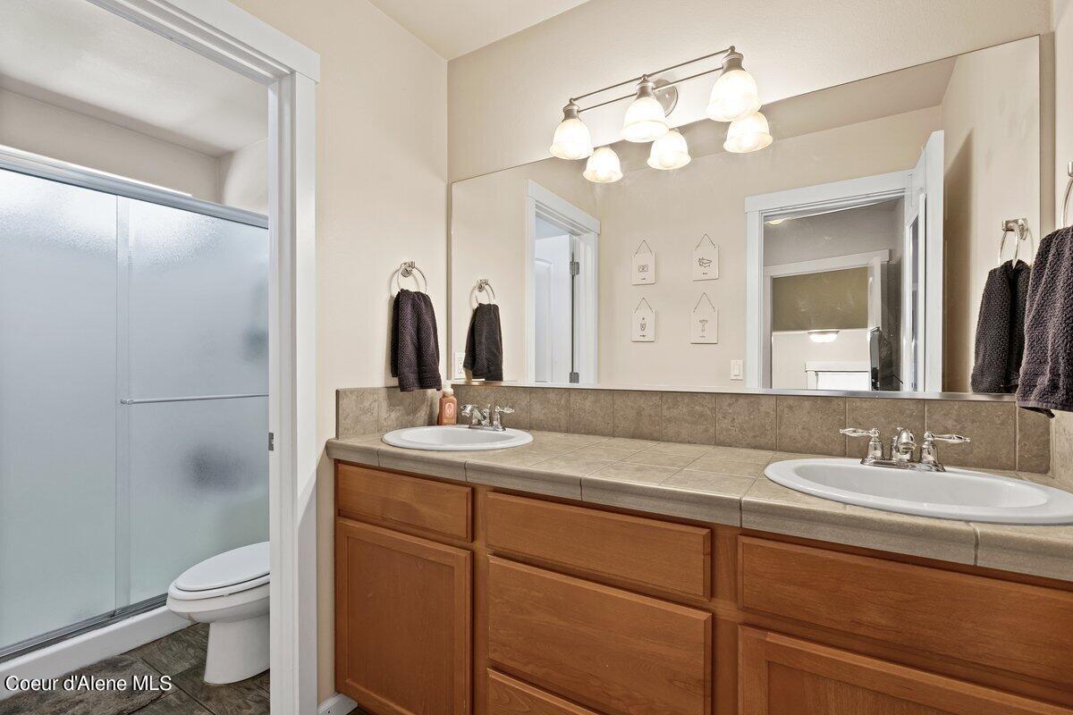 2461 W Dumont Dr, Coeur d'Alene
