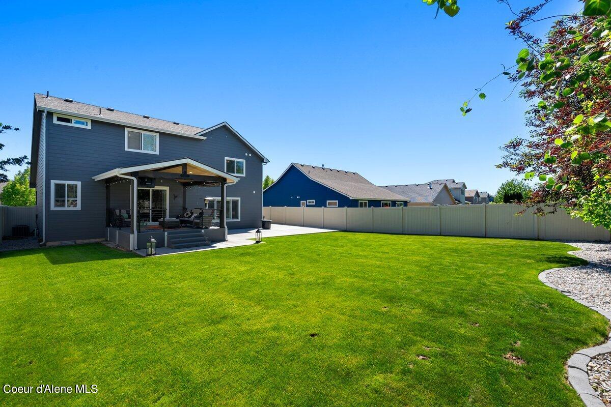 2461 W Dumont Dr, Coeur d'Alene