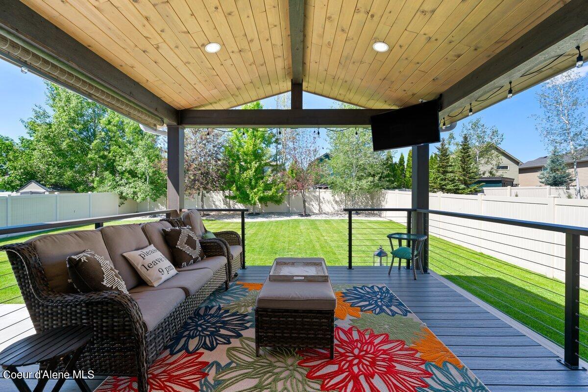 2461 W Dumont Dr, Coeur d'Alene