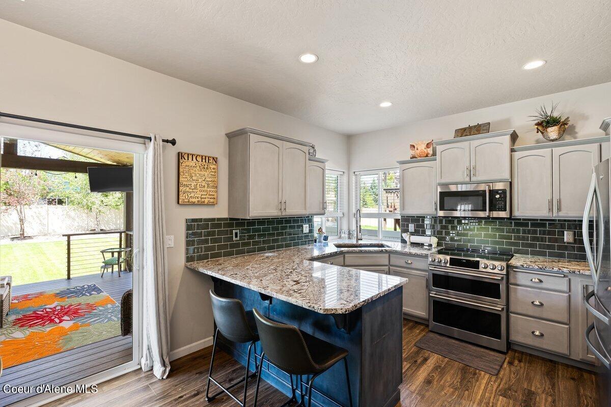 2461 W Dumont Dr, Coeur d'Alene