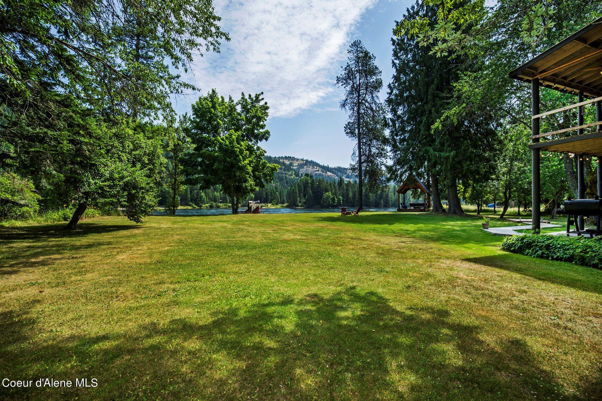 199 Riverlake