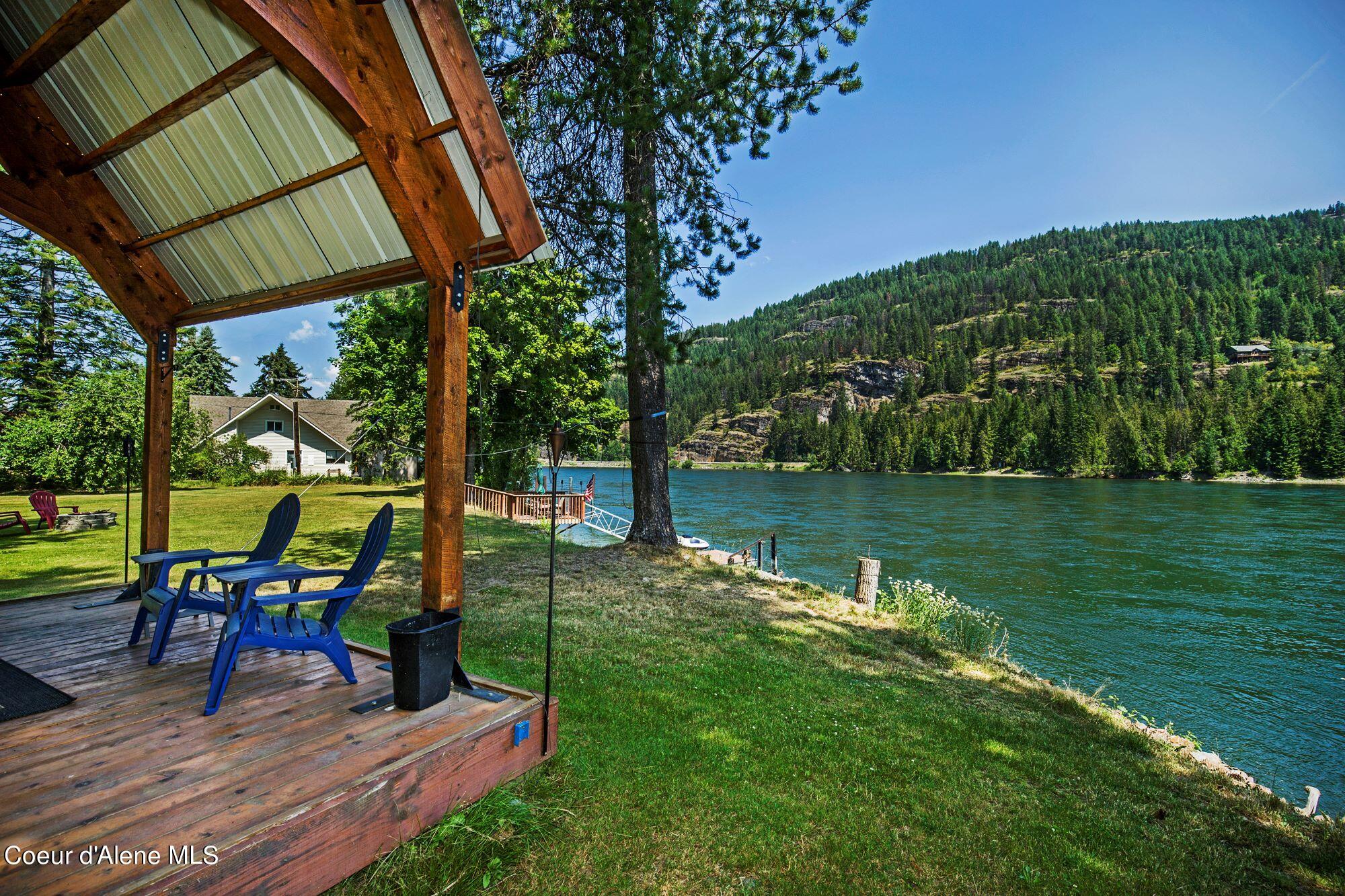 199 Riverlake