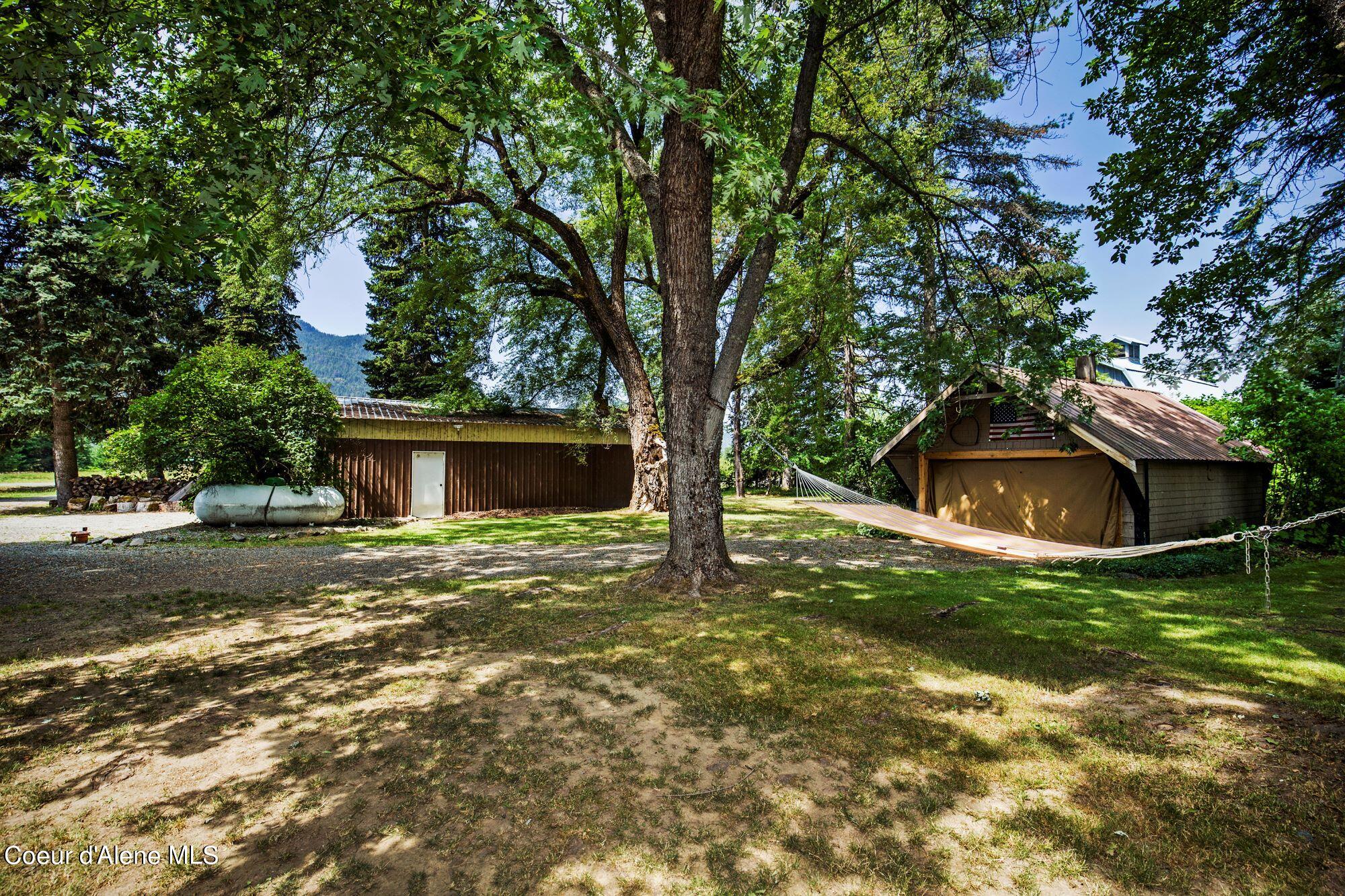 199 Riverlake
