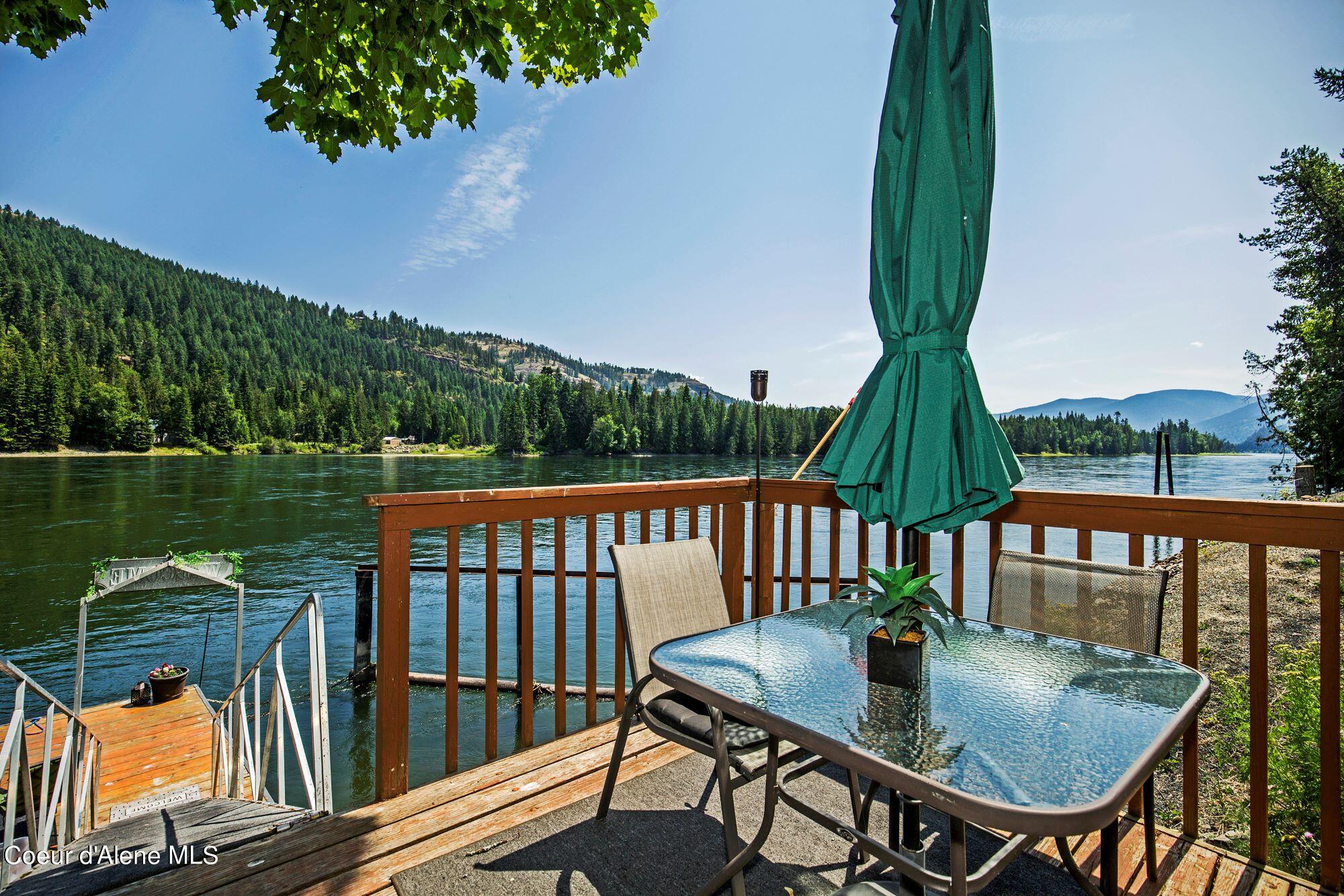 199 Riverlake