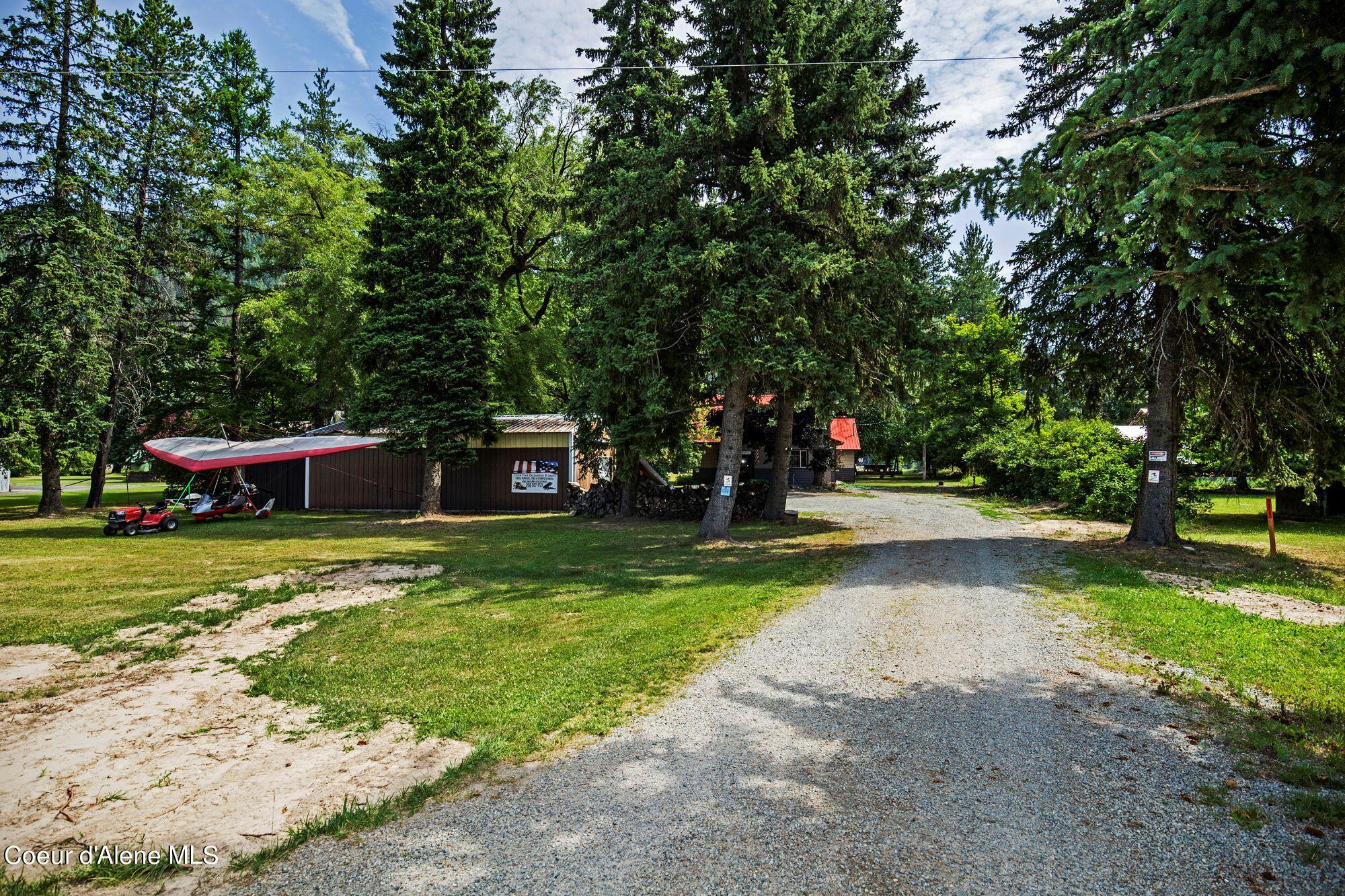 199 Riverlake