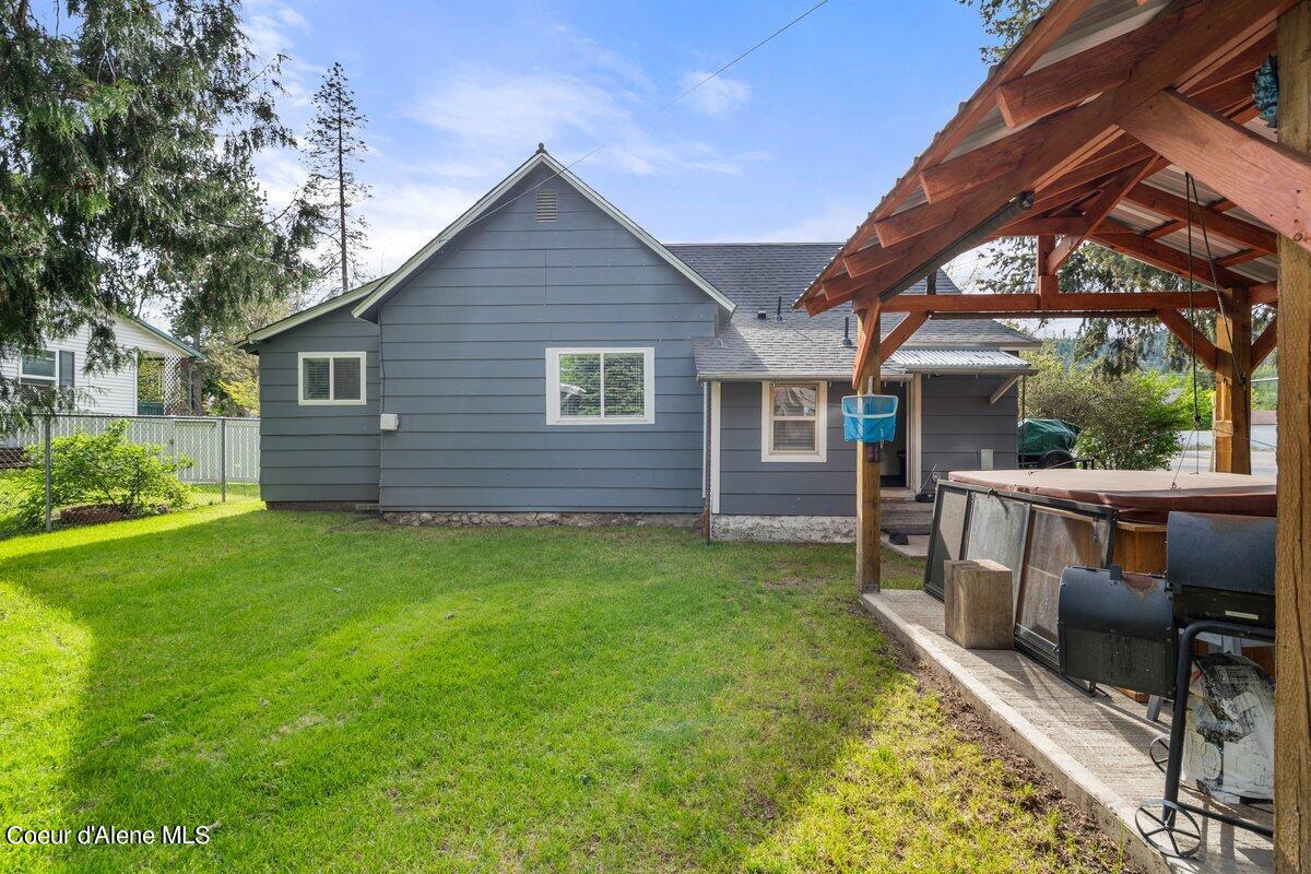 14978 N HIGHWAY 41
