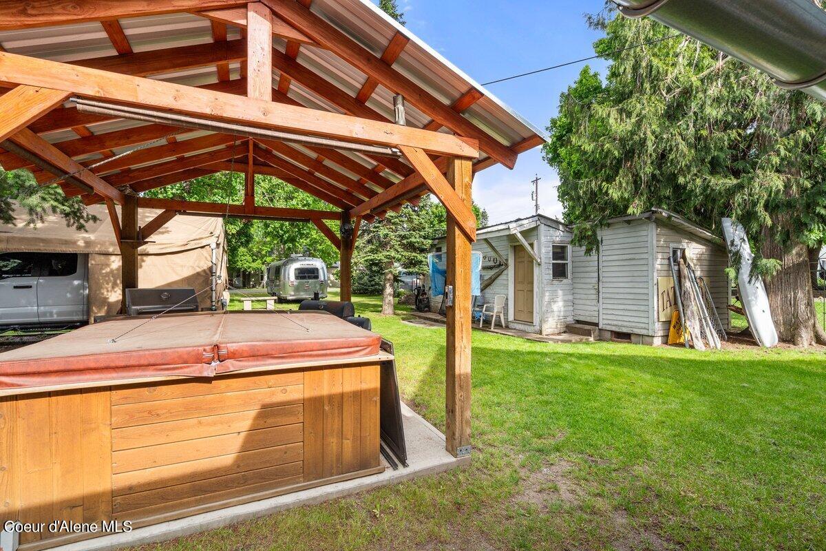 14978 N HIGHWAY 41