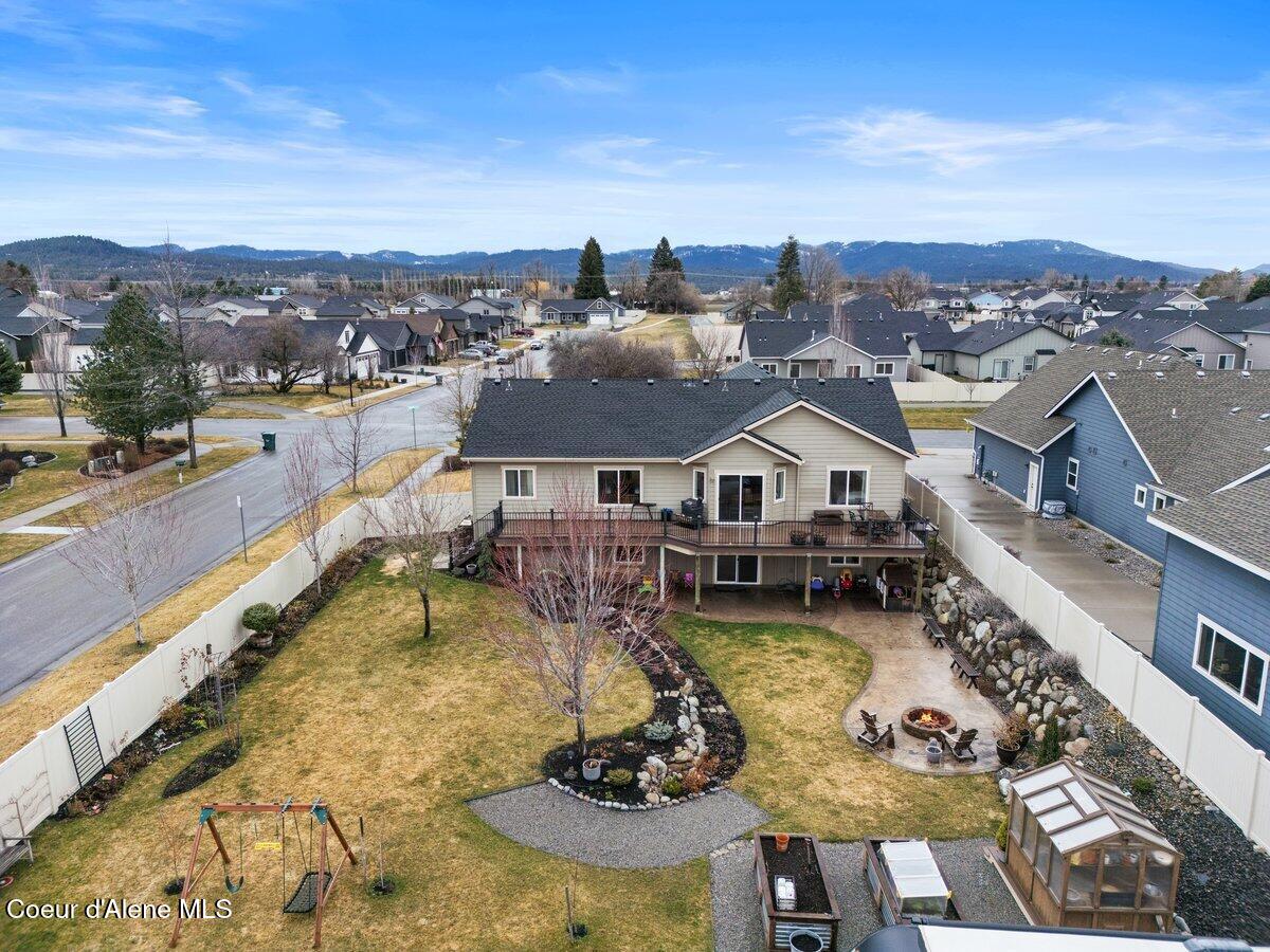 1624 W HYDRILLA AVE