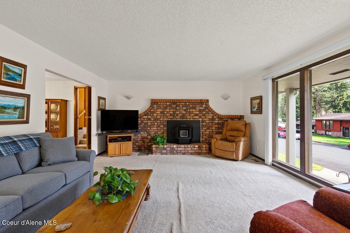 4755 E ASPEN WAY