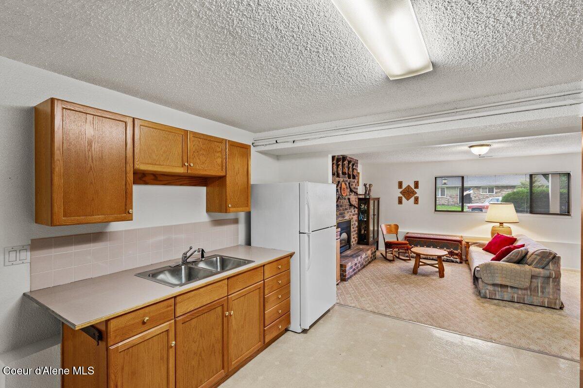 4755 E ASPEN WAY