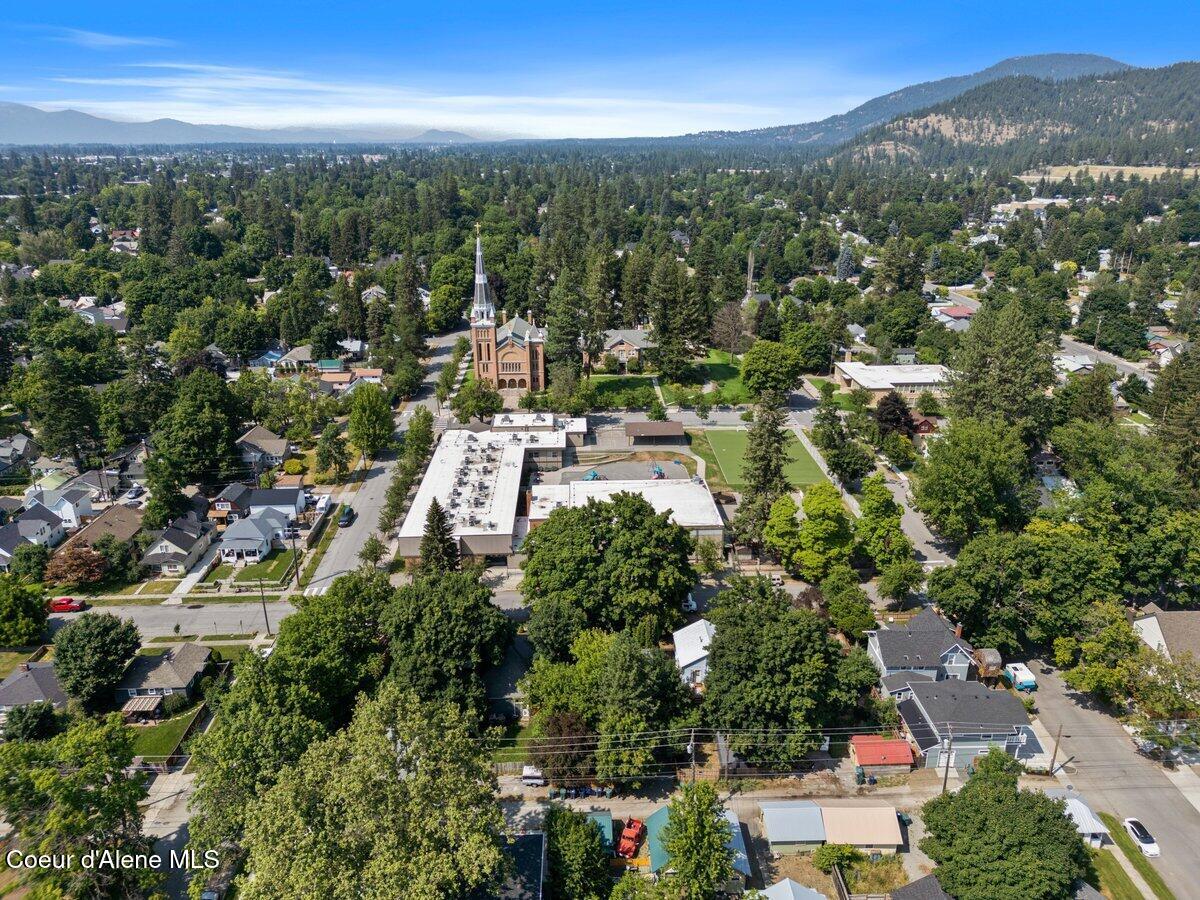 908 E AVE, Coeur d'Alene