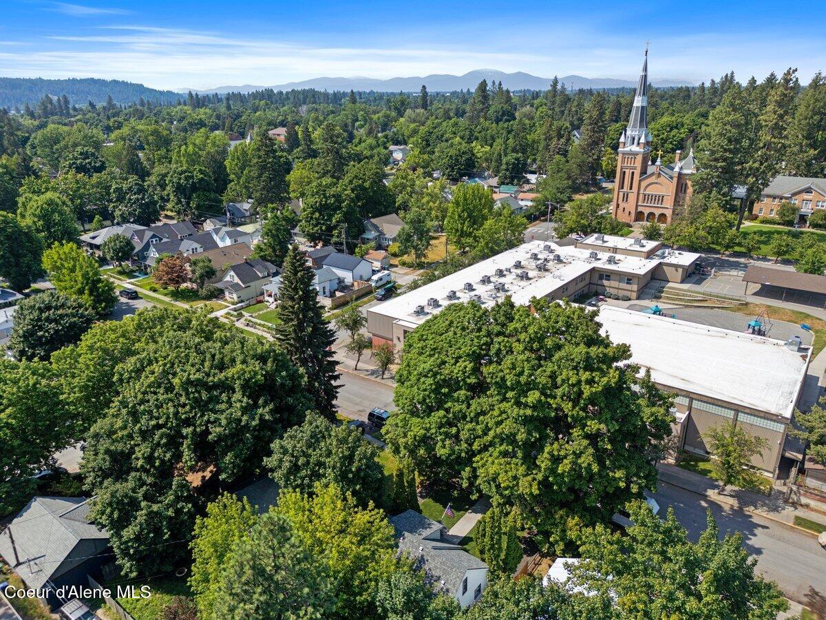 908 E AVE, Coeur d'Alene