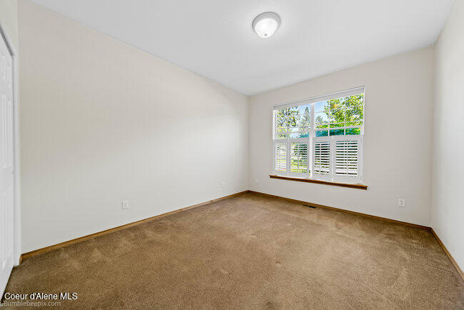 5067 E MOSSBERG CIR