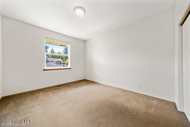 5067 E MOSSBERG CIR