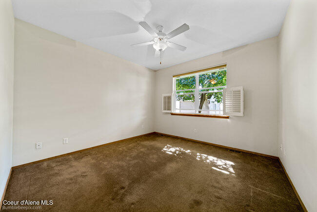 5067 E MOSSBERG CIR