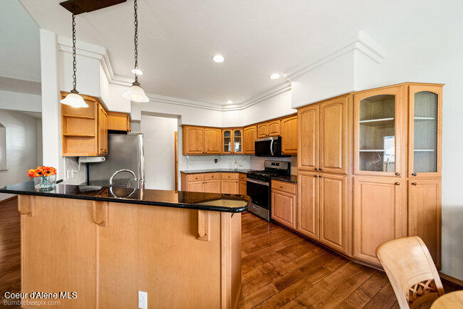 5067 E MOSSBERG CIR