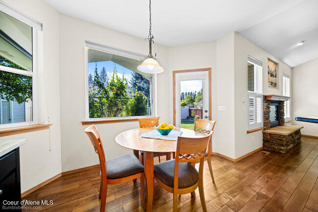 5067 E MOSSBERG CIR