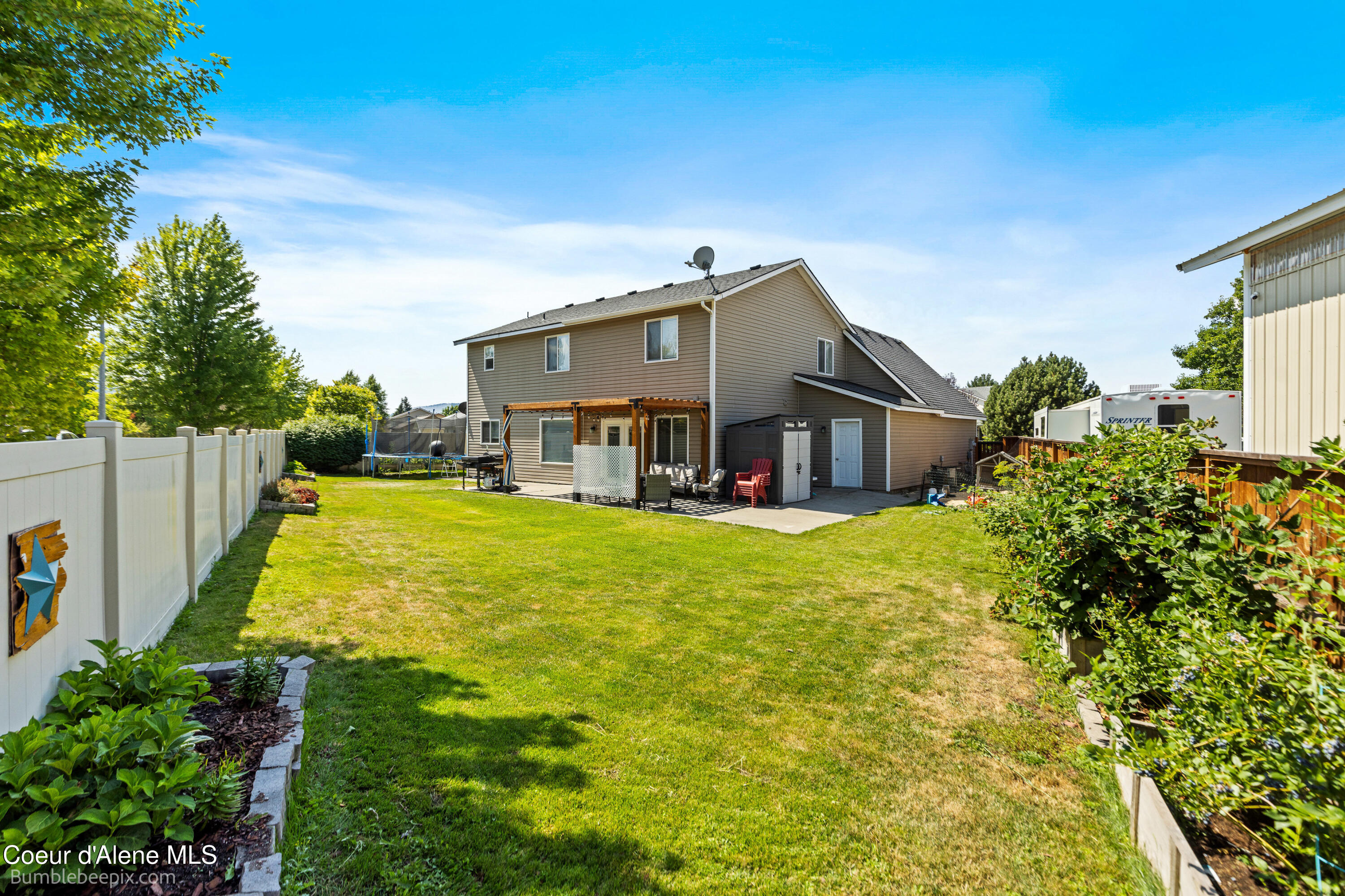 1540 N Gemstone PL