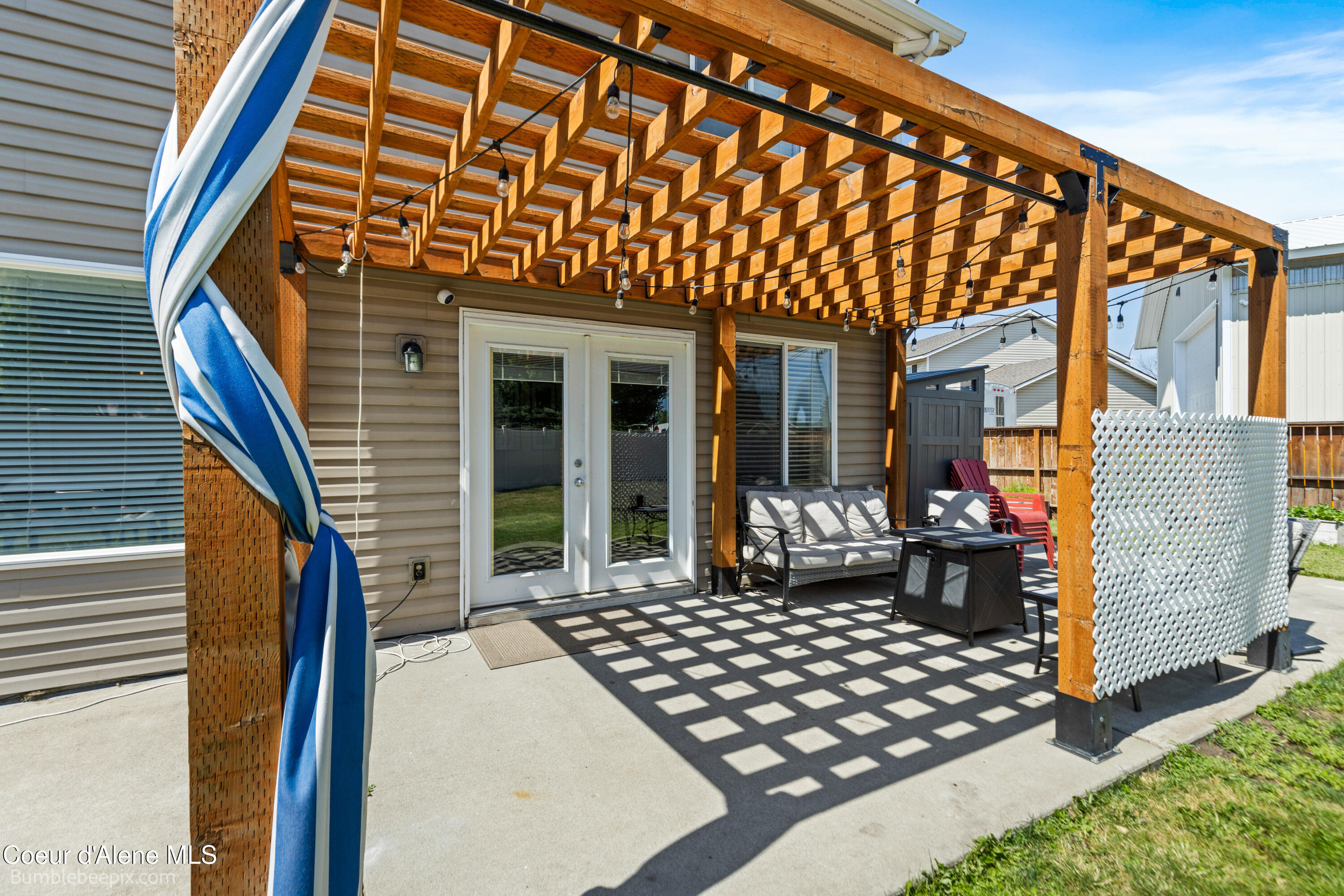 1540 N Gemstone PL
