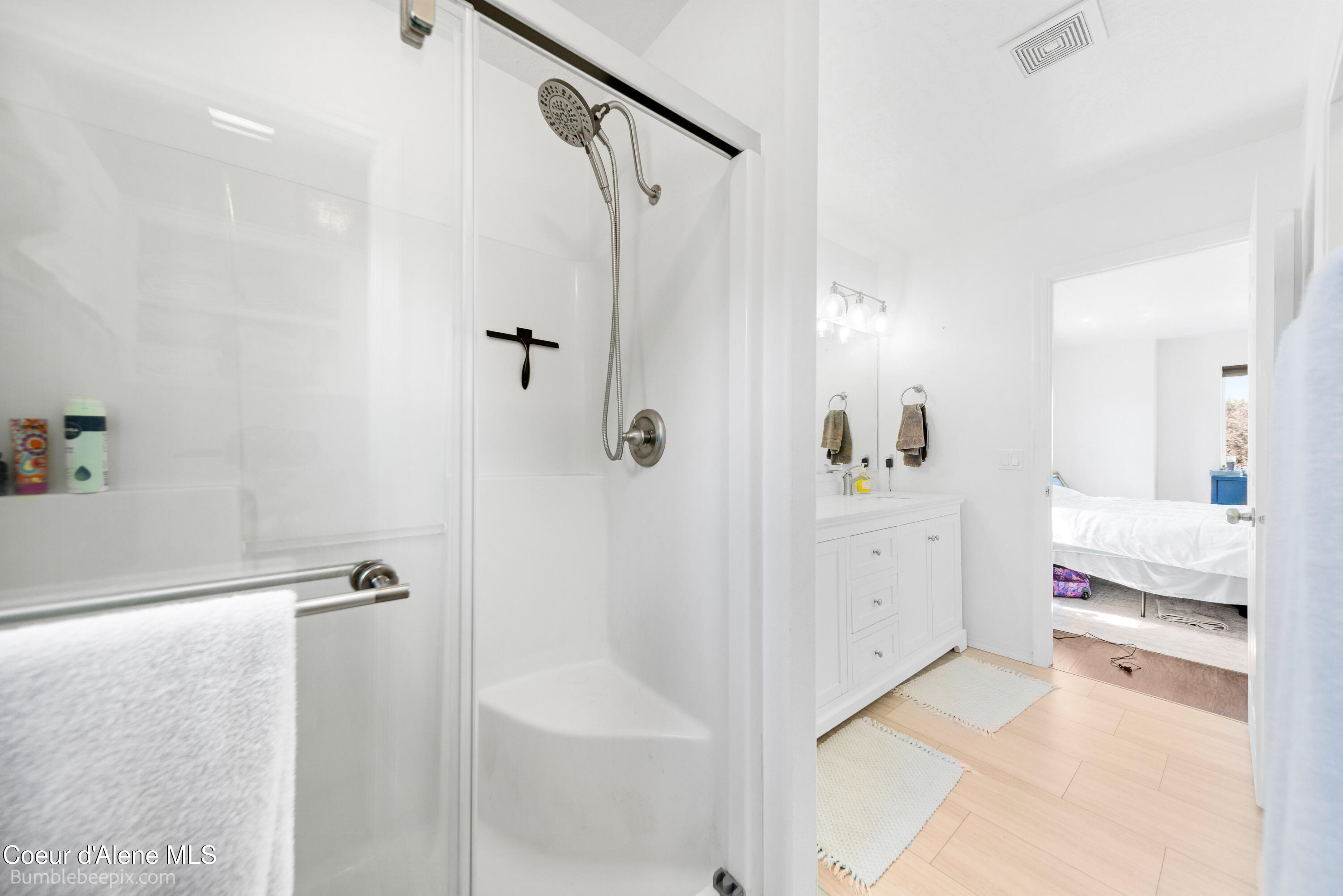 1540 N Gemstone PL