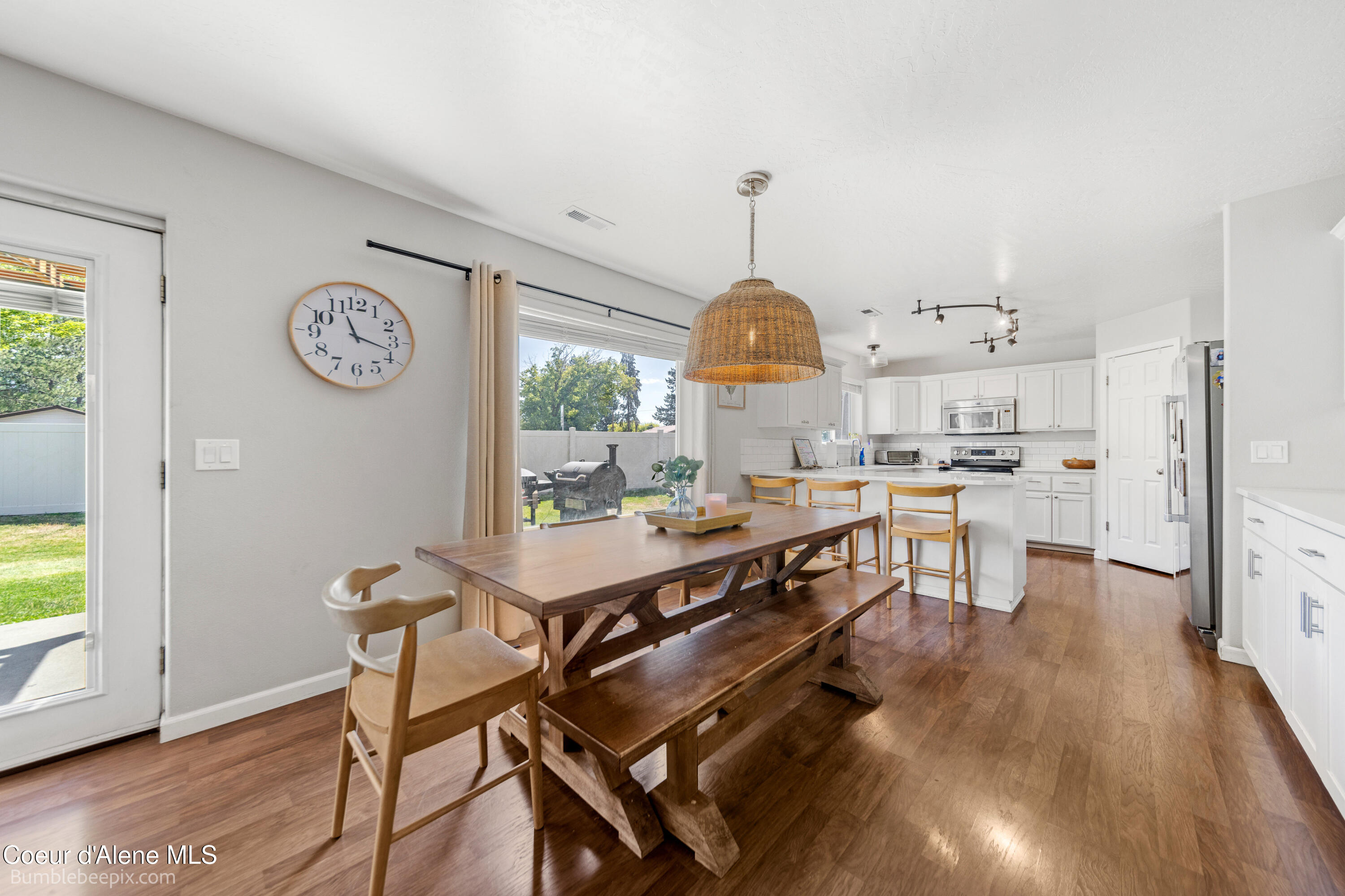 1540 N Gemstone PL