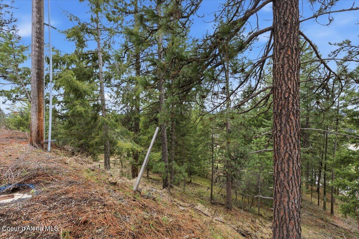 2586 E Fernan Hill RD, Coeur d'Alene